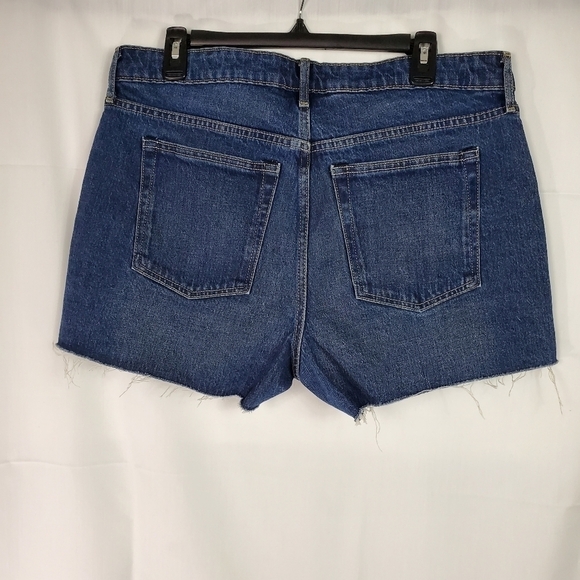 Free Assembly Hie Rise cut off jean shorts Size 14 - Picture 2 of 6